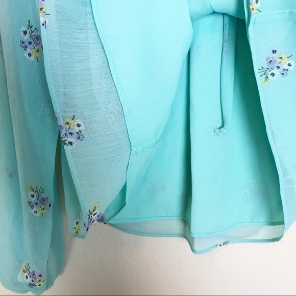 New Socialite Floral Tie Neck Blouse in Mint Lavender - Picture 6 of 9